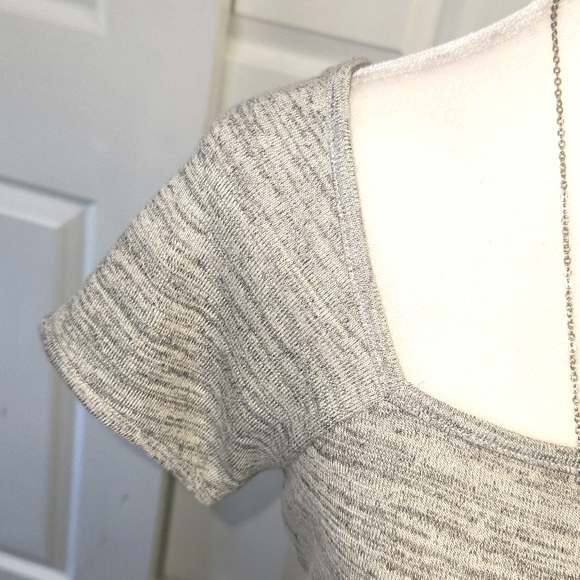 GARAGE LIGHT GREY SPRING/SUMMER DRESS SHORT SLEEVES SIZE M NEW WITH TAGS - Picture 4 of 10